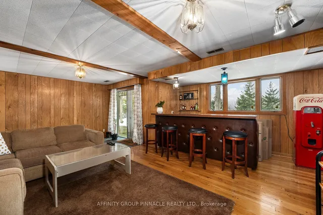 Additional image 30 of 28 Landfair Cres