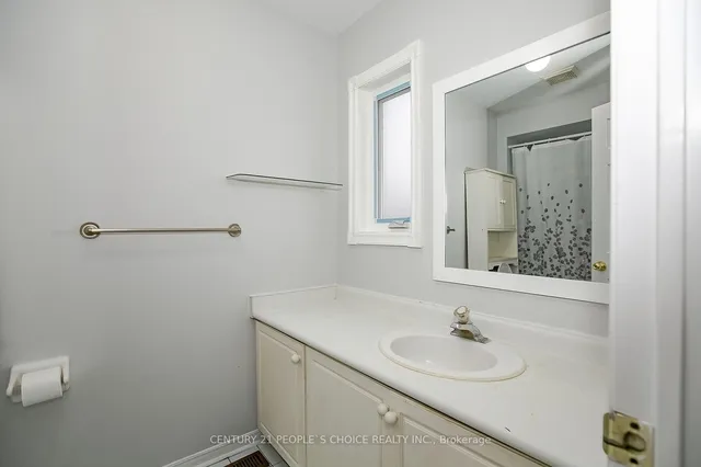 Additional image 28 of 30 Carrie Cres