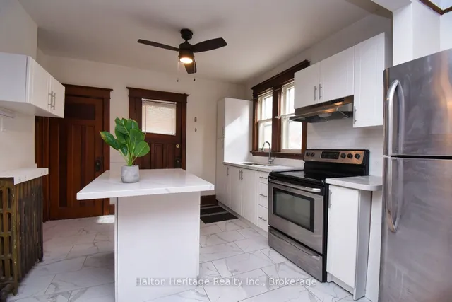 Additional image 19 of 129 Eastbourne Ave