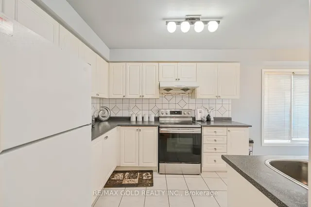 Additional image 14 of 37 Loons Call Cres