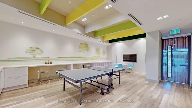 Additional image 41 of 36 Forest Manor Rd Unit 810