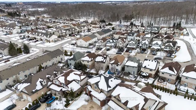 Additional image 41 of 134 Foxglove Cres