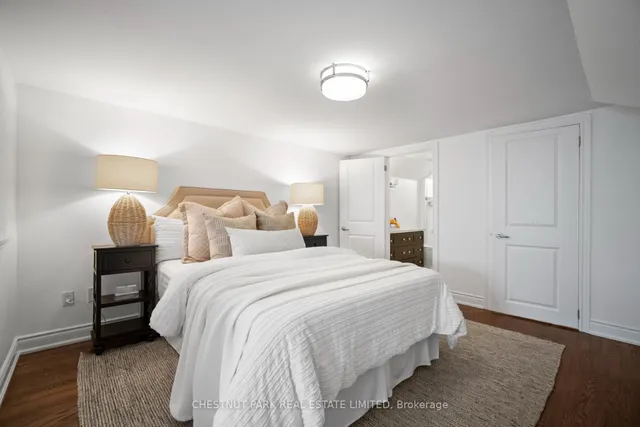 Additional image 15 of 75 Lynngrove Ave