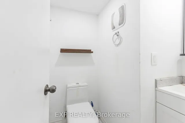 Additional image 30 of 32 Linden Ave