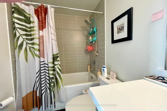 Additional image 12 of 105 George St Unit 706