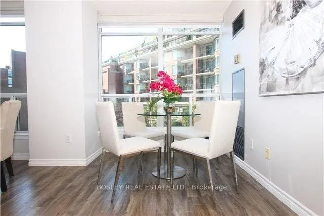 Additional image 8 of 942 Yonge St Unit 312