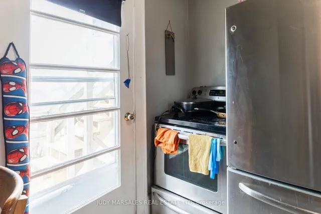 Additional image 17 of 402 Dundurn St