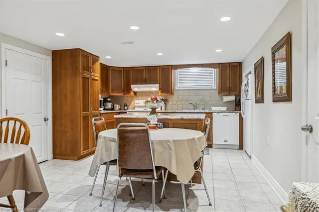 Additional image 31 of 40 Purnell Dr