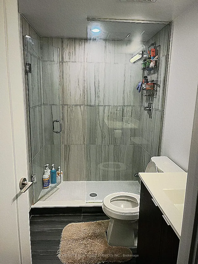 Additional image 6 of 225 Village Green Sq Unit 702