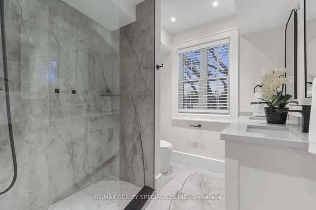 Additional image 32 of 939 TEAL Dr