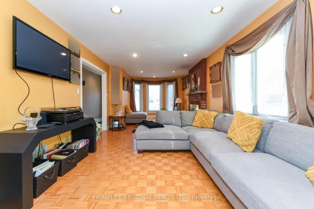 Additional image 7 of 8 Greenlaw Ave