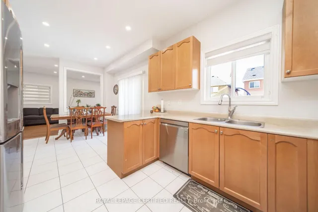 Additional image 13 of 85 Chalkfarm Cres