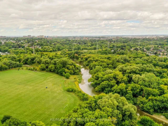 Additional image 35 of 22 Tandridge Cres Unit 808