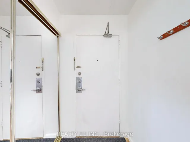 Additional image 31 of 725 Donmills Rd Unit 906
