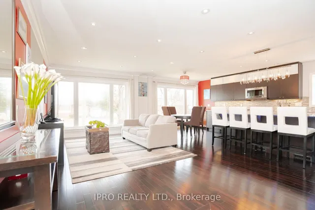 Additional image 3 of 340 Renforth Dr