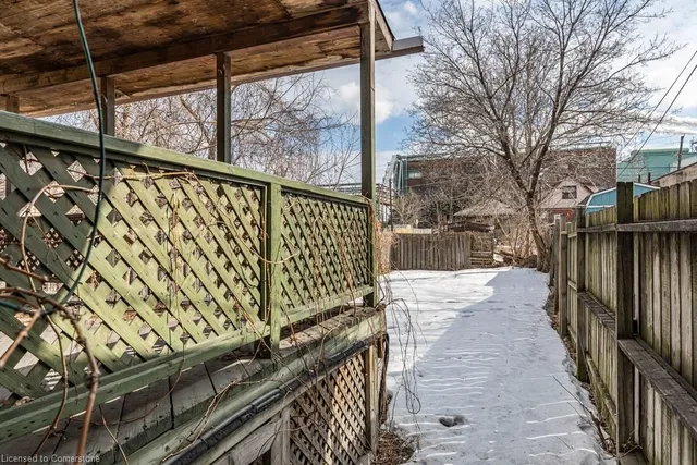 Additional image 33 of 52 Stapleton Ave