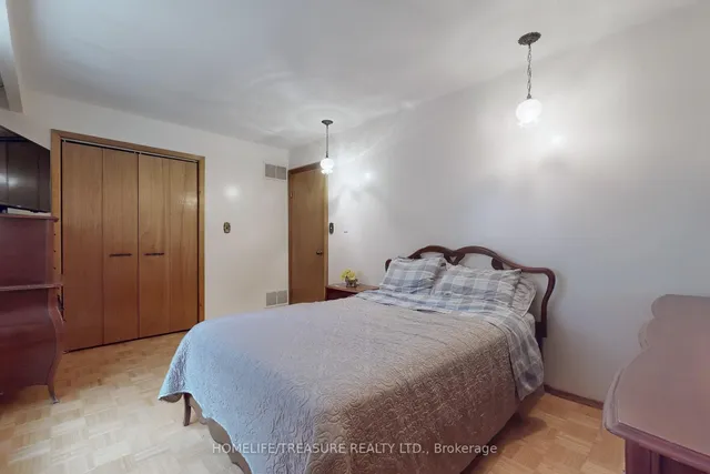 Additional image 21 of 44 Grandville Ave