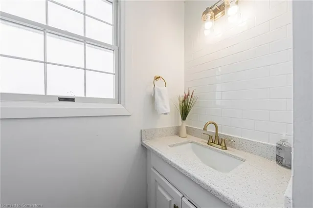 Additional image 20 of 1076 Fletcher Road