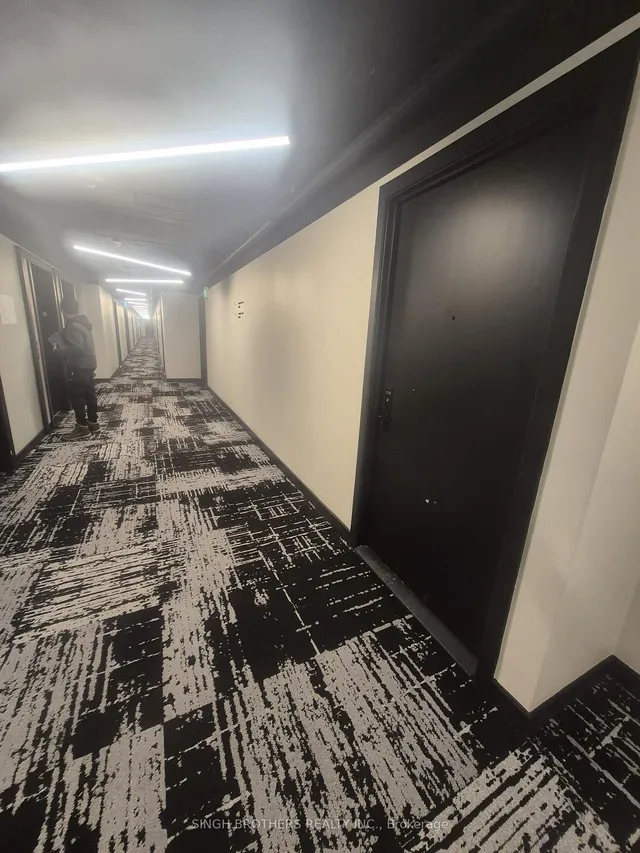 Primary image of 1 Jarvis St Unit 1319