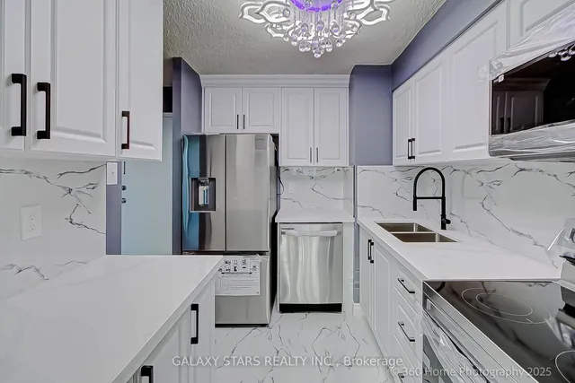 Additional image 5 of 10 Tapscott Rd Unit 304