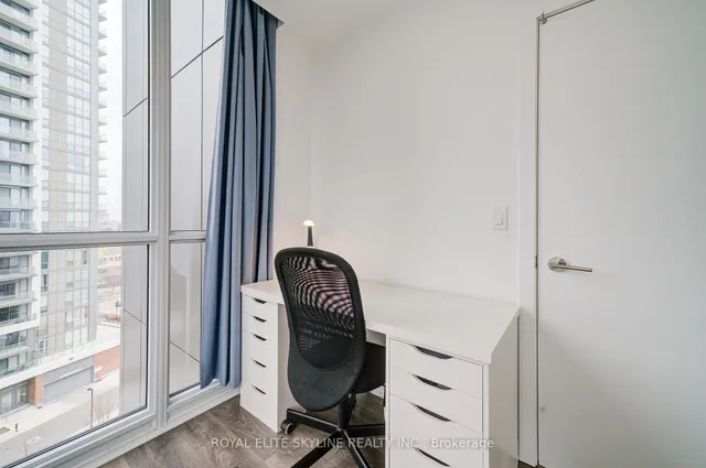 Additional image 23 of 36 Forest Manor Rd Unit 810