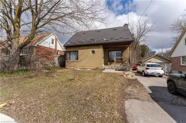 Additional image 19 of 374 Weber St