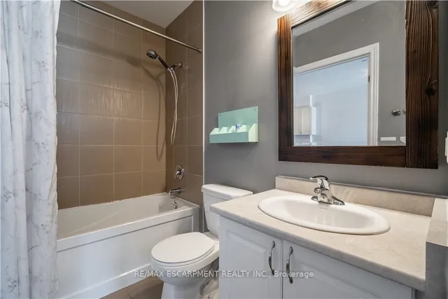 Additional image 26 of 95 Wilson St Unit 204