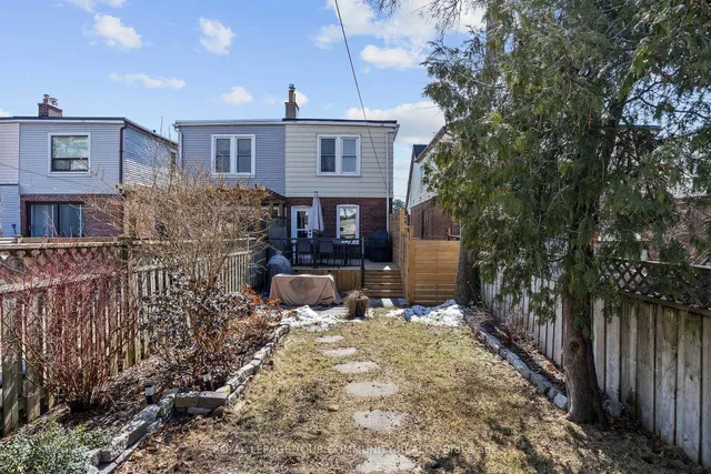 Additional image 36 of 536 Glebeholme Blvd