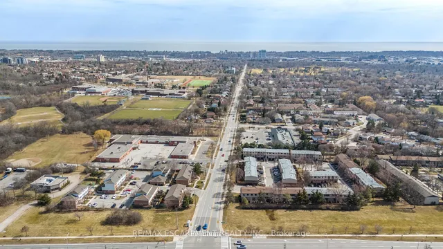 Additional image 28 of 1532 Sixth Line Unit 9