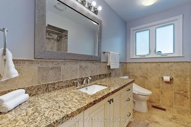 Additional image 27 of 17 Foursome Cres