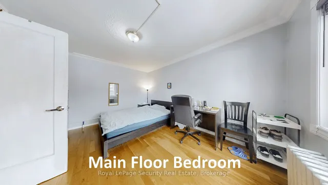 Additional image 10 of 28 Bowie Ave