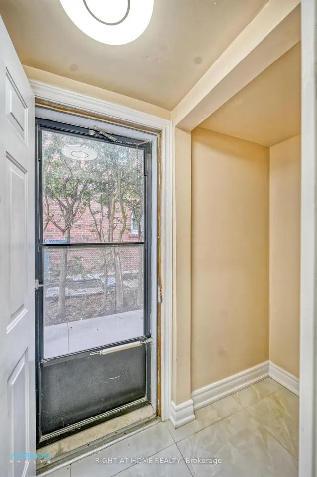 Additional image 35 of 76 Shellamwood Tr