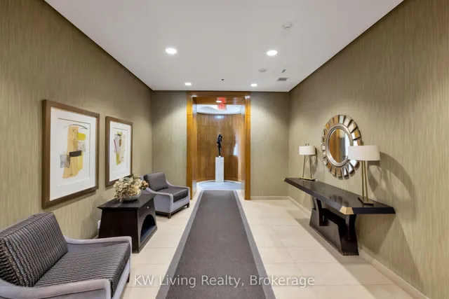 Additional image 5 of 736 Spadina Ave Unit 1411