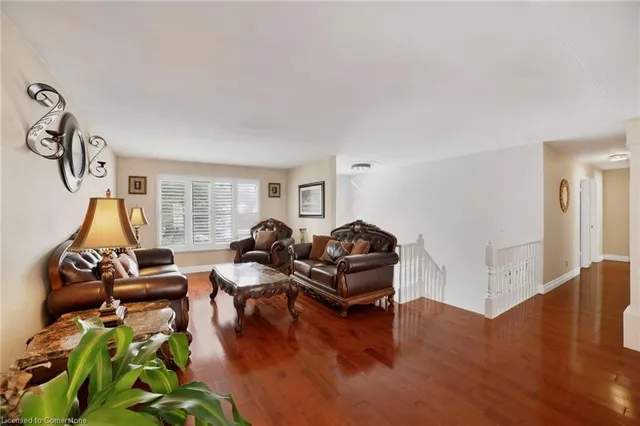 Additional image 33 of 12 Portal Crt