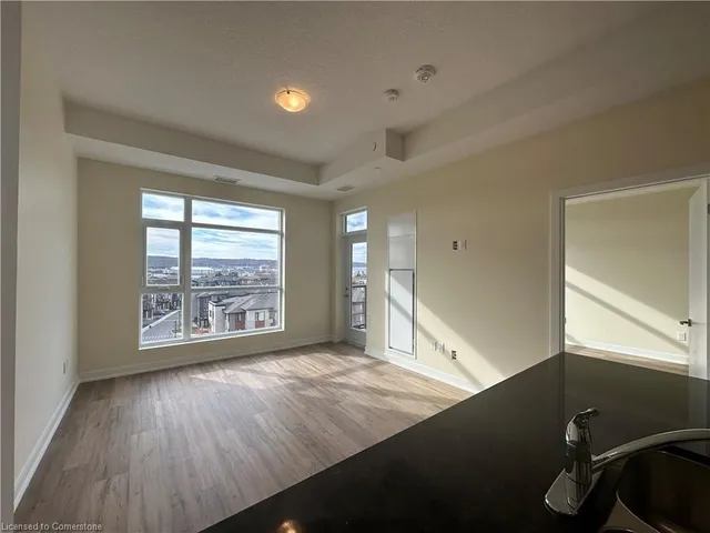 Additional image 6 of 600 North Service Rd Unit 603