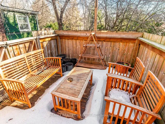 Additional image 44 of 867 Bathurst St