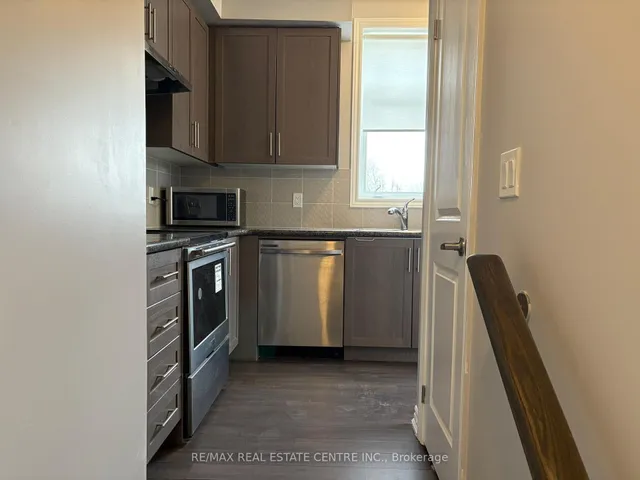 Additional image 14 of 10 Halliford Pl Unit 306