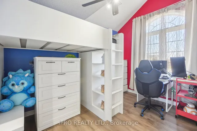 Additional image 28 of 49 Monza Dr