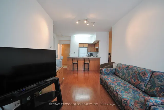 Additional image 10 of 68 Grangeway Ave Unit 2107