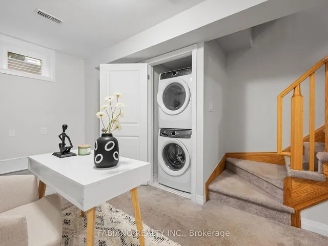 Additional image 33 of 55 Thomas Mulholland Dr Unit 8