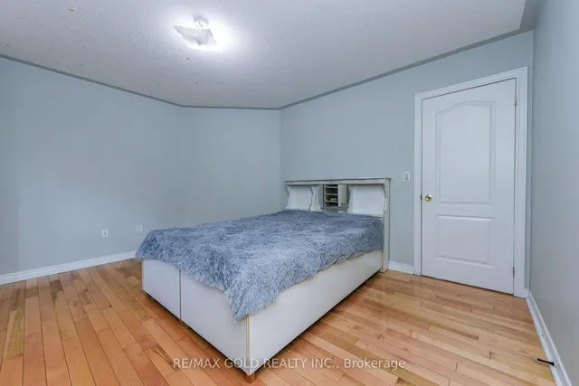 Additional image 31 of 42 York St