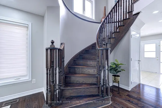 Additional image 22 of 7 Tustin Rd