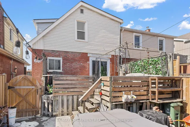 Additional image 44 of 124 Cameron Ave