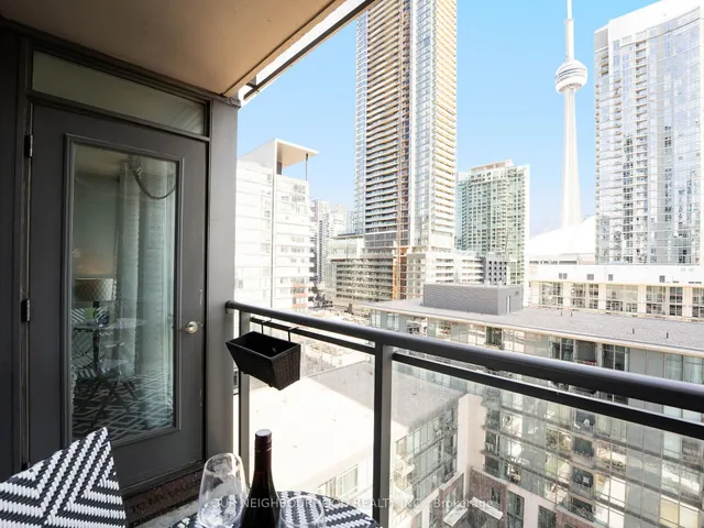 Additional image 25 of 15 Fort York Blvd Unit 1208