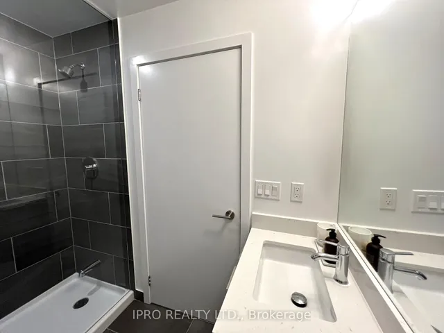 Additional image 17 of 32 Forest Manor Rd Unit 706