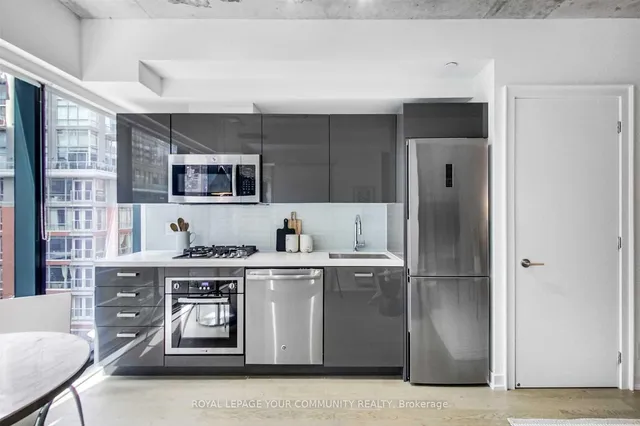 Additional image 2 of 11 Charlotte St Unit 403