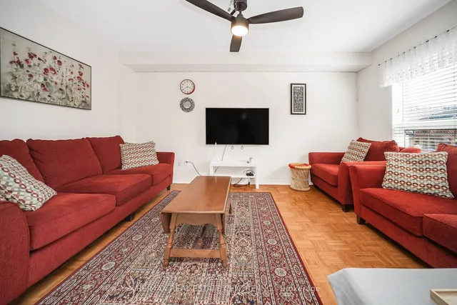 Additional image 15 of 19 Blue Lake Ave