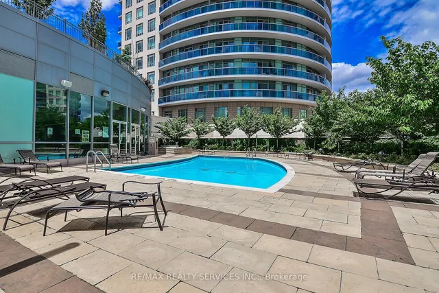 Additional image 39 of 80 Absolute Ave Unit 2204
