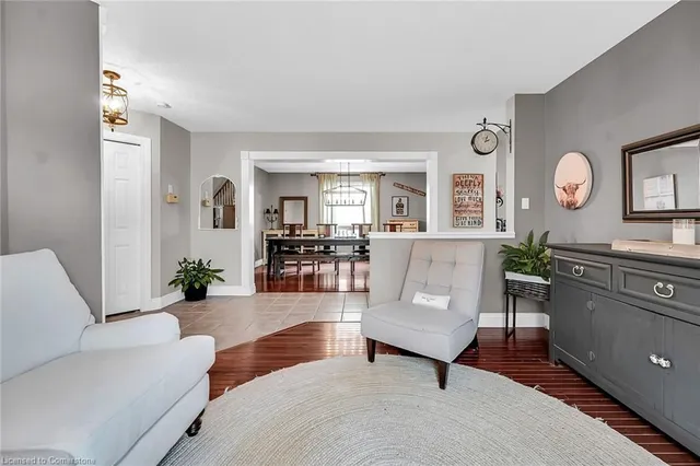 Additional image 20 of 3 Magenta Crt