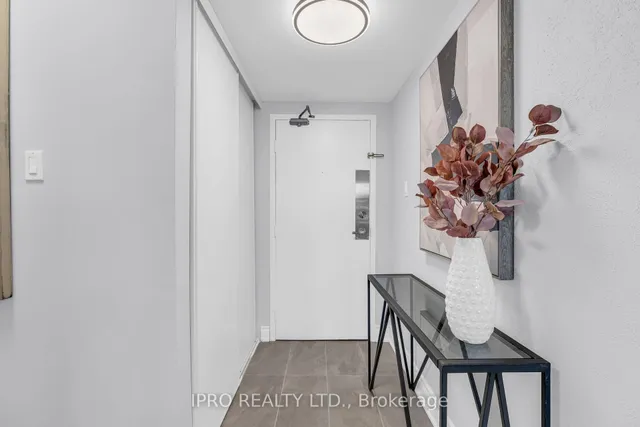 Additional image 4 of 45 Sunrise Ave Unit 602